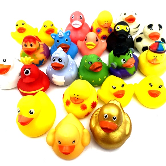 Rubber Duck Lot of 22 Toys Children Kids Jeep Assorted Bathtub Duckies Toddlers - Picture 5 of 6